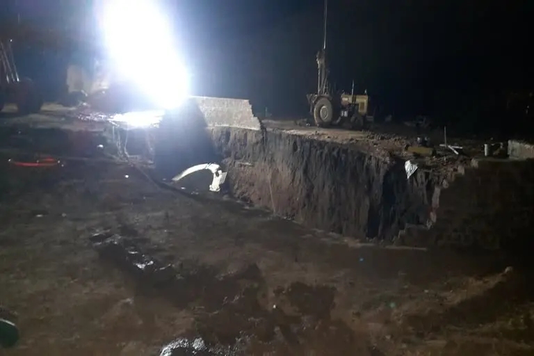 madhya pradesh tunnel collapse