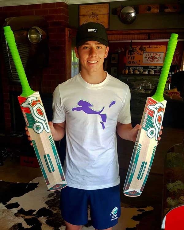 ipl-2022-auctions-know-about-dewald-brevis