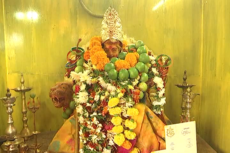 Mulugu Gattamma temple, sammakka jatara