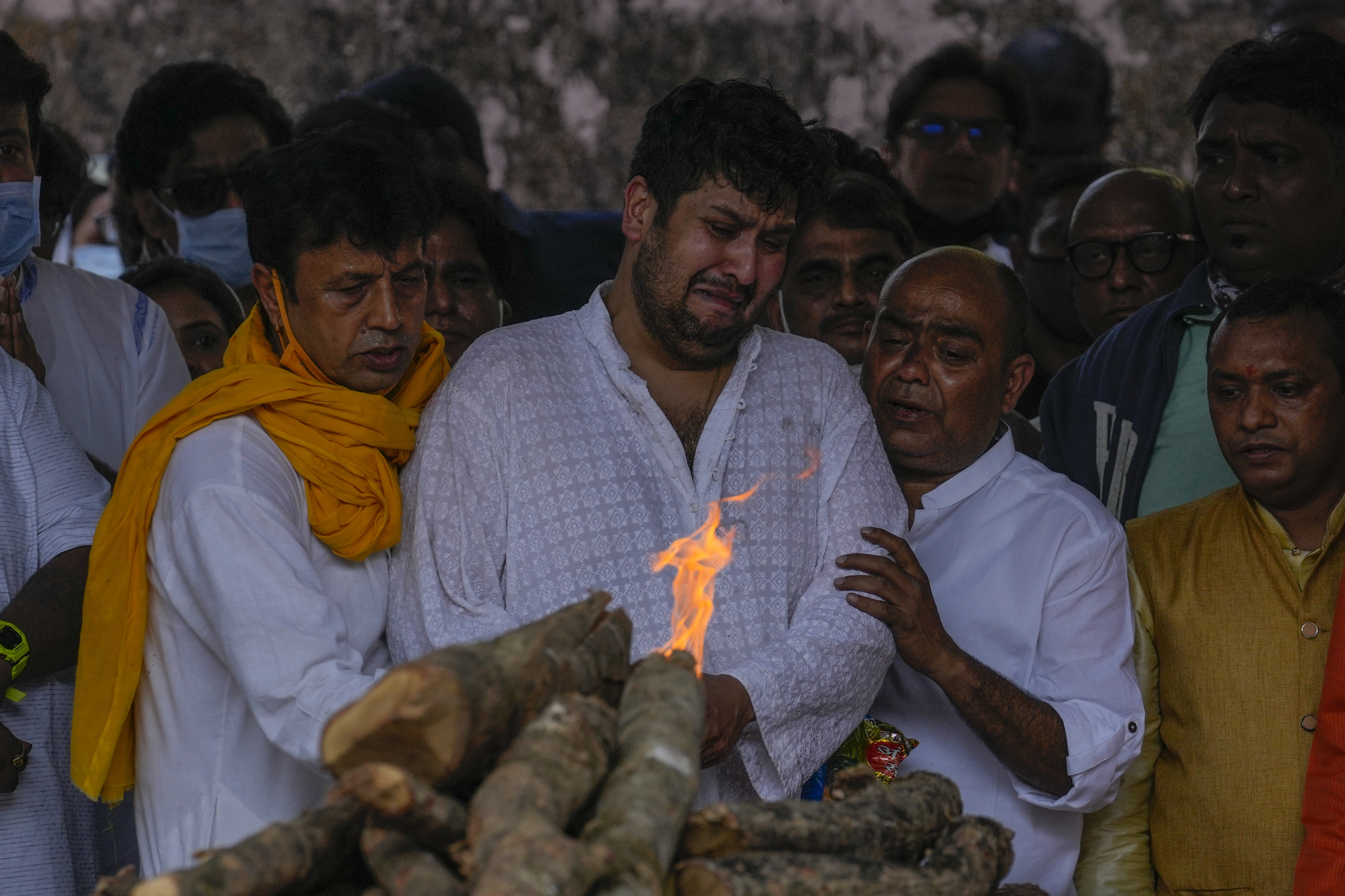 Bappi Lahiri cremated