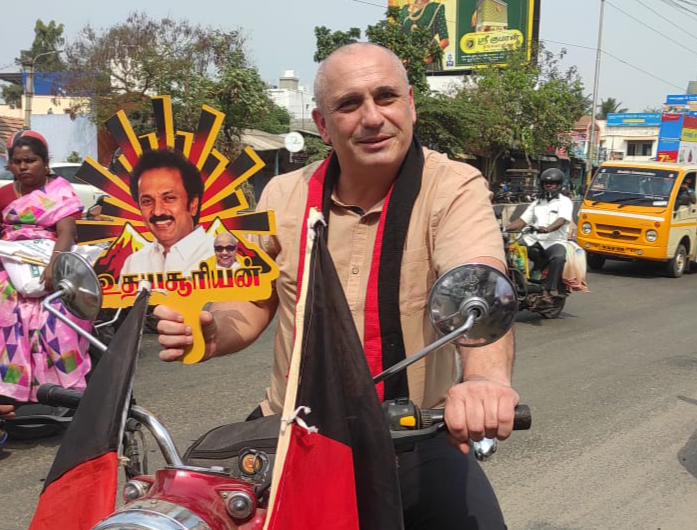 Romanian who caವೀಸಾ ನಿಯಮ ಉಲ್ಲಂಘನೆಯಡಿ ನೋಟಿಸ್mpaigned for DMK gets notice for visa rule violation