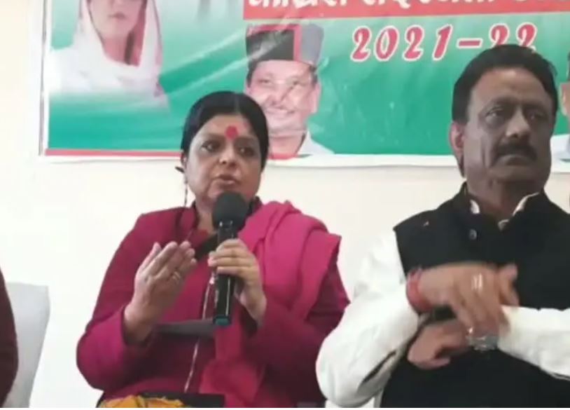 Former Union Minister Deepa Das Munshi and Kuldeep Rathore