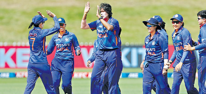 INDIAN WOMEN CRICKET TEAM