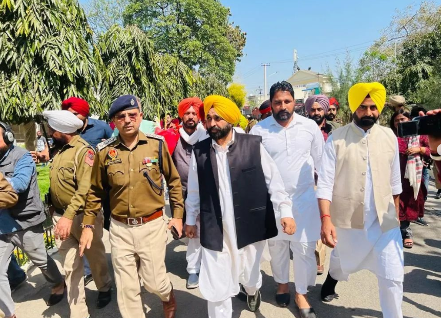 ਪੰਜਾਬ 'ਚ ਹੋਇਆ 'ਆਪ' ਦਾ 'ਮਾਨ', ਕਾਮੇਡੀਅਨ ਤੋਂ CM ਬਣਨ ਜਾ ਰਹੇ ਹਨ ਭਗਵੰਤ ਮਾਨ