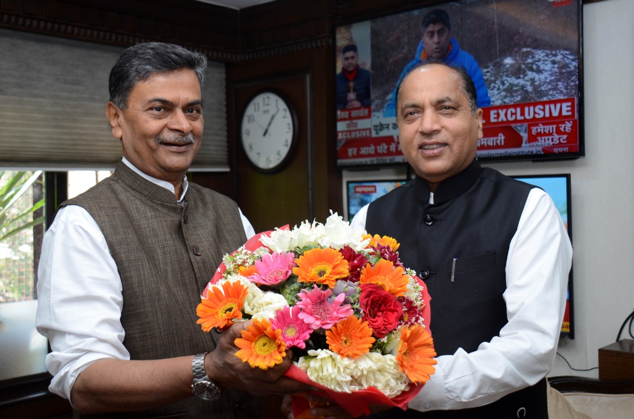 CM Jairam Thakur meet Union Minister RK Singh in Delhi