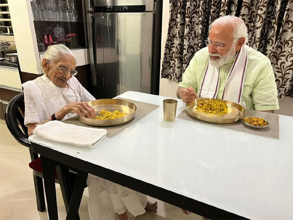 PM Meets His Mother