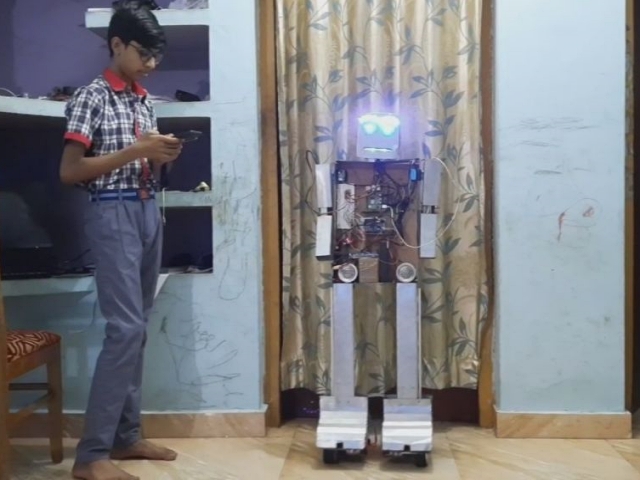Sidan developed raspi-an-interactive-robot