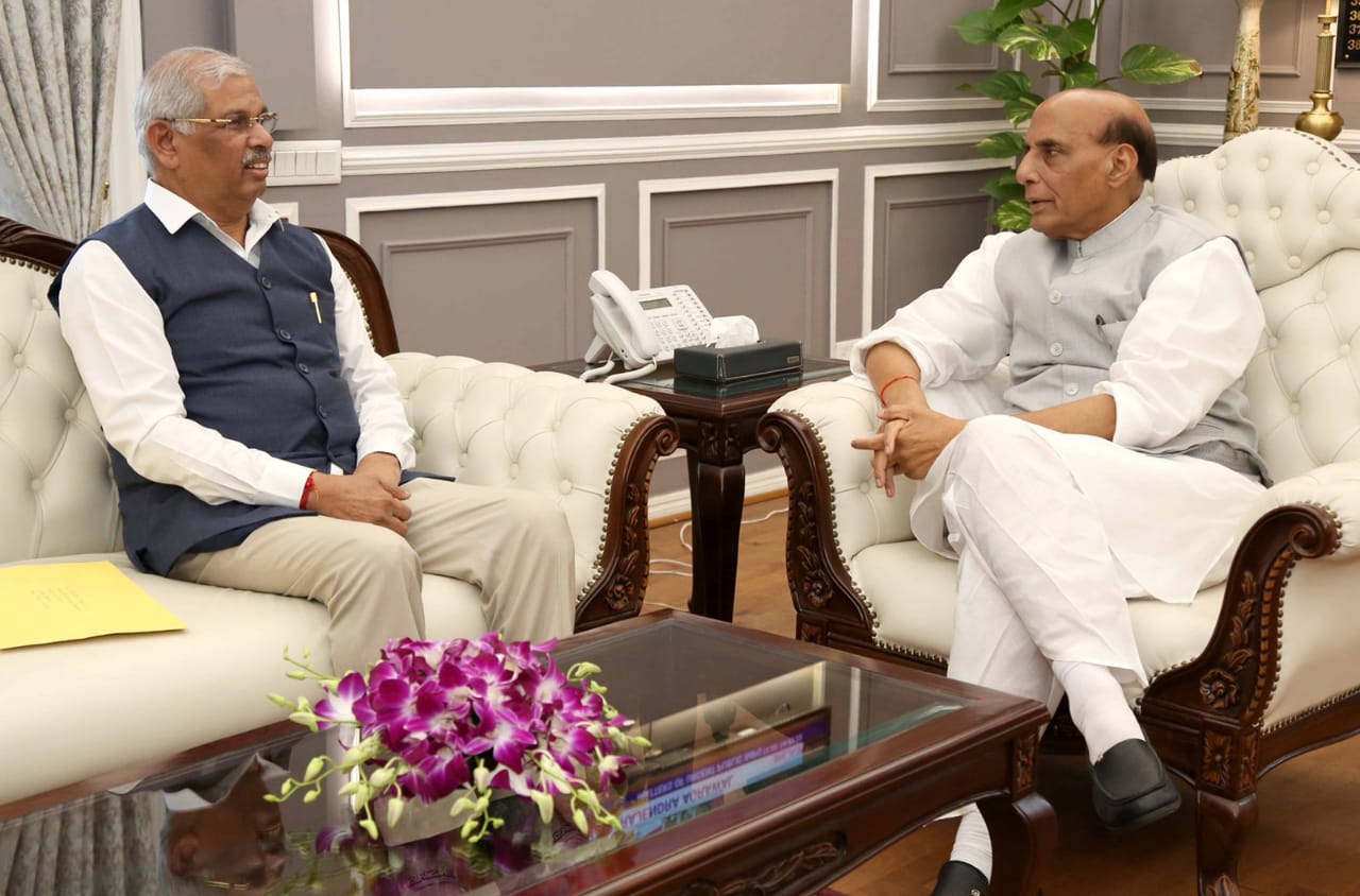 Governor Rajendra Vishwanath Arlekar meets Defense Minister Rajnath Singh.