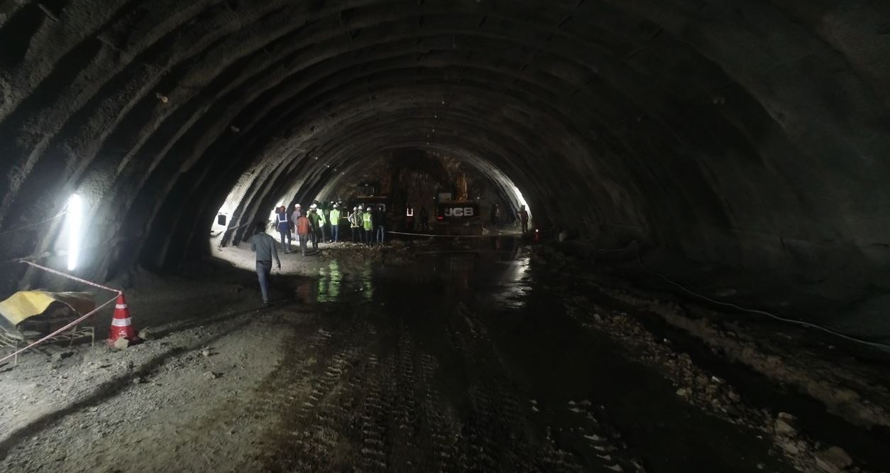 Tunnel construction work continues