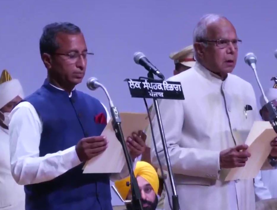 punjab-cabinet-take-oath