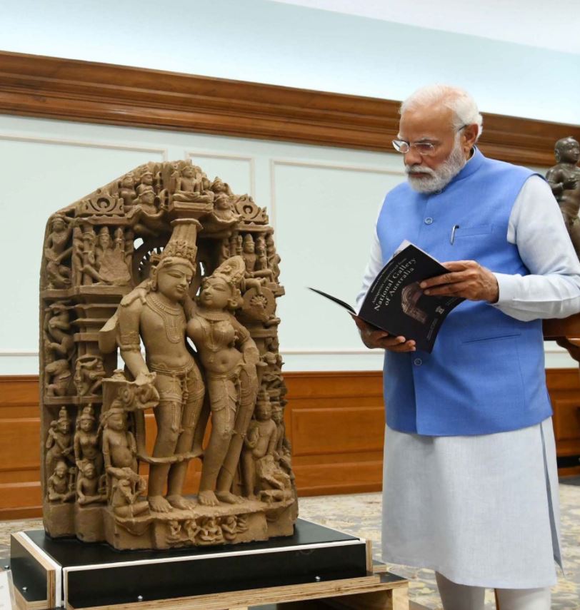 PM Modi inspects 29 antiquities