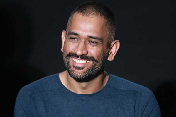 DHONI