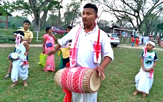 Bihu dance workshop in Assam