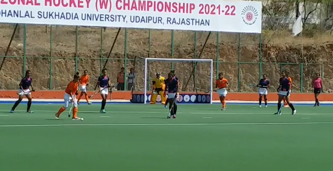 international level hockey astroturf ground