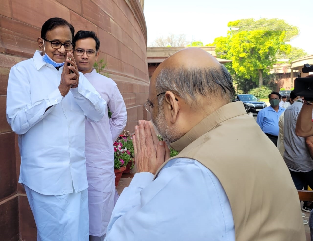 chidambaram amit shah in parliament