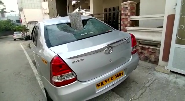 throwing hollow block on cars