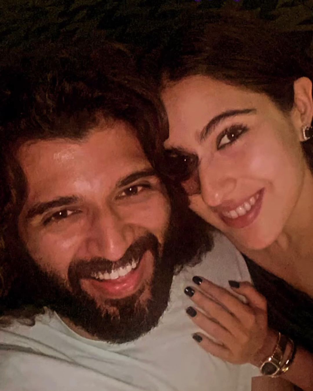 Sara Ali Khan's fun night out with Vijay Deverakonda, KJo and others