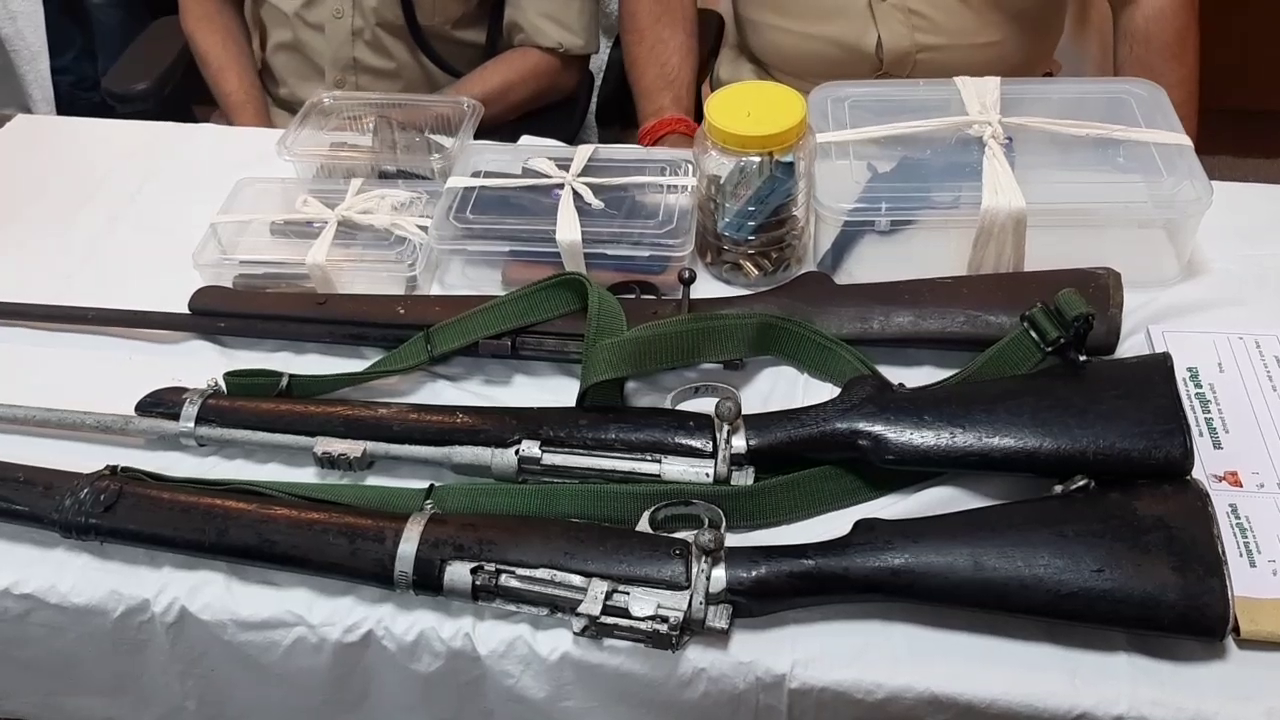 five-hardcore-naxalites-arrested-in-hazaribag