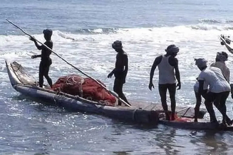 தமிழ்நாடு மீனவர்கள் ஜாமினுக்கு ரூ.1 கோடி கேட்ட இலங்கை நீதிமன்றத்திற்கு ஓபிஎஸ் கண்டனம்