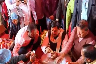 Non stop laddu making for ram lala in Ujjain