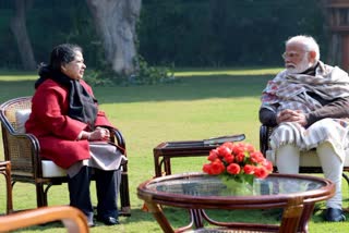 Pranab Mukherjee Daughter Meets PM Modi : શર્મિષ્ઠા મુખર્જીએ શેર કરી પીએમ મોદી સાથેની ખાસ મુલાકાત, શું કોઇ સંકેત છે?