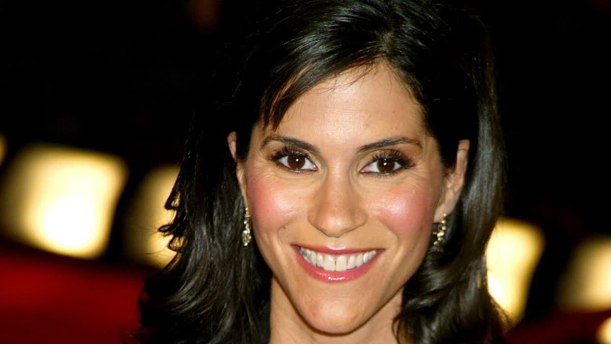 jami gertz