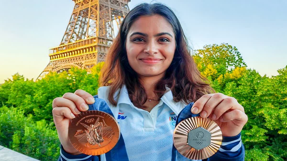 MANU BHAKER OLYMPICS MEDAL  MANU BHAKER NEWS  MANU BHAKER OLYMPIC MEDALS DAMAGED  മനു ഭാക്കര്‍ പാരീസ് ഒളിമ്പിക്‌സ്