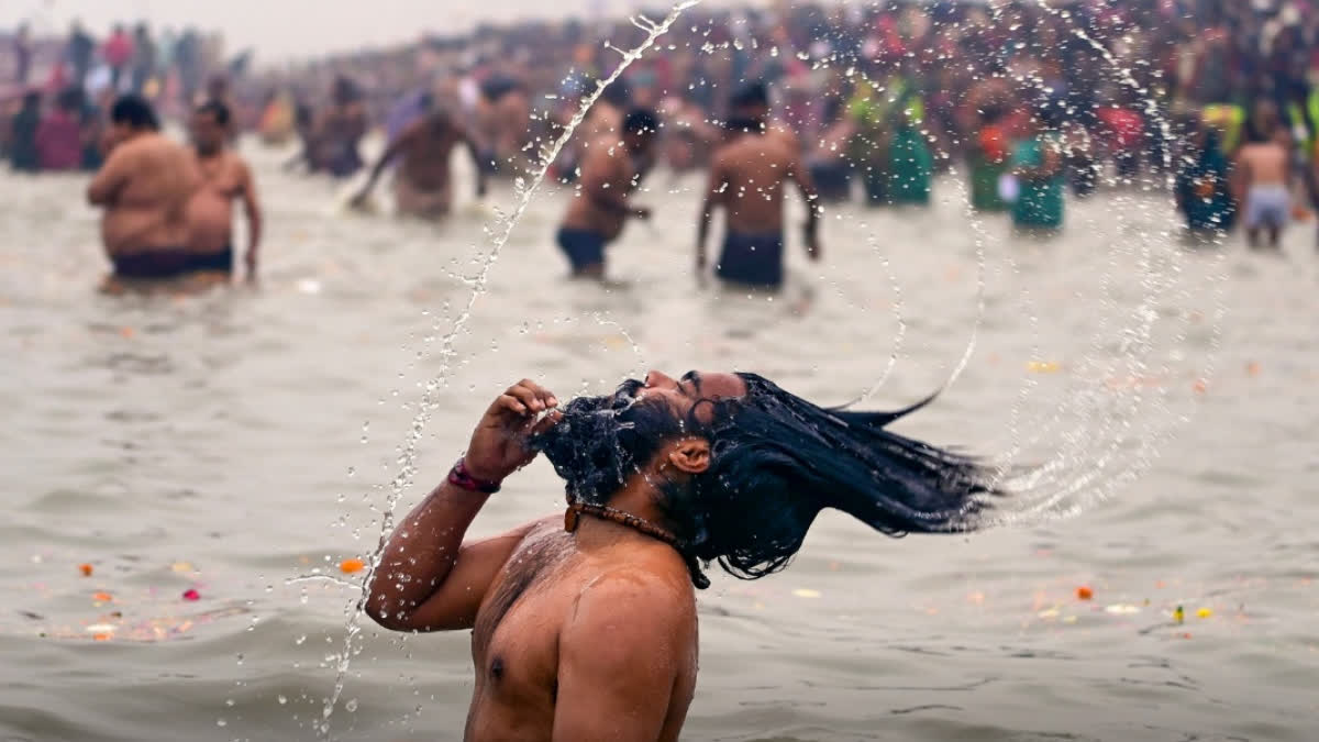 Maha Kumbh Mela 2025: Do you know the benefits of bathing with cold water in winter?