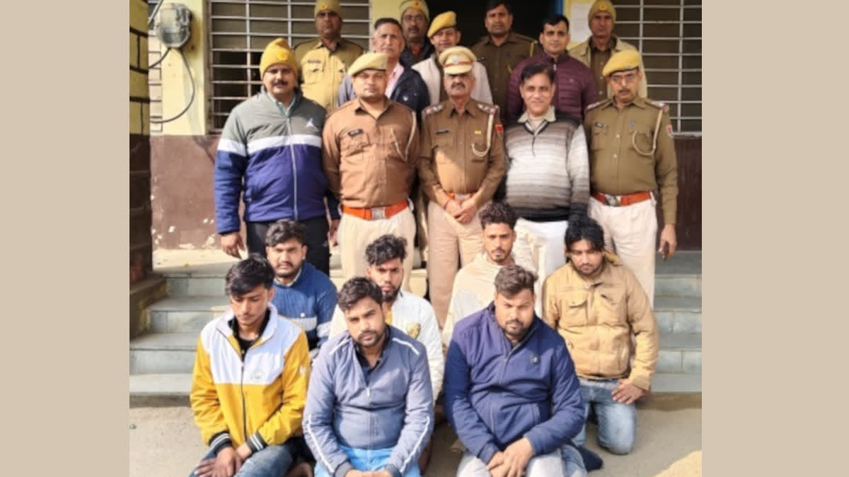 7 Theft accused arrested