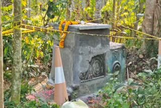 NEYYATTINKARA GOPAN SWAMY TOMB  നെയ്യാറ്റിന്‍കര സമാധി വിവാദം  ഗോപന്‍ സ്വാമി സമാധി  സമാധി പൊളിക്കാന്‍ കോടതി അനുമതി