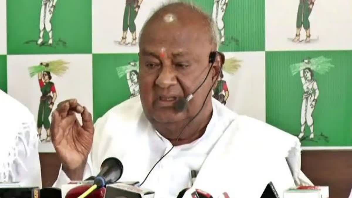 Former PM HD Deve Gowda