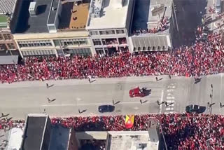 us-1-dead-15-injured-after-shooting-near-kansas-city-chiefs-parade