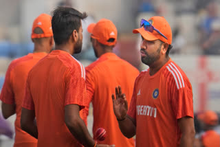 Team India pacer Mukesh Kumar has been dropped from the playing XI for the third Test against England in Rajkot on Thursday. The right-arm bowler was replaced by the returning Mohammed Siraj.