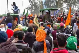 Dilli Chalo  Farmers protest March  Delhi Police  Tear Gas Shells