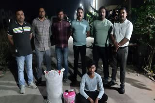 kareli-village-brought-ganja-from-orissa-and-made-padiki-and-retailed-isam-who-was-arrested-by-the-police