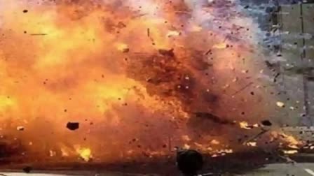 explosion  Uttar pradesh festival explosion  explosion at uttarpradesh festival  ഉത്സവത്തിനിടെ സ്ഫോടനം  ഉത്തര്‍ പ്രദേശ് സ്ഫോടനം