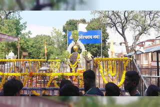 Shanishinganapur: Only Branded Oil Can Be Offered At Shani Temple