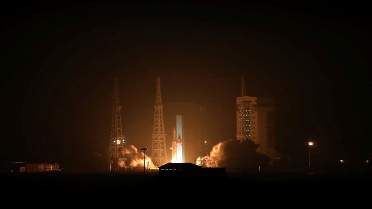 Chinese satellites heading to moon fail to reach orbit after rocket falters