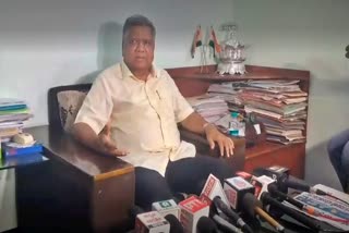 Former CM Jagdish Shettar spoke to the media.