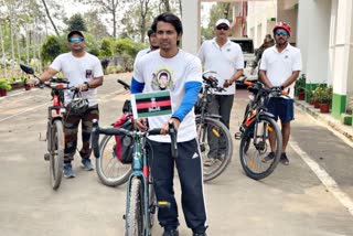 Tripura Aritra Roy leaves to climb Mount Everest