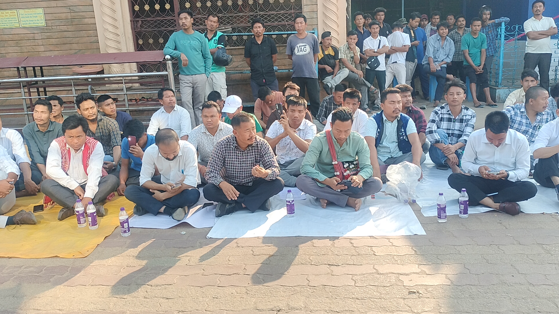 Tense In Diphu Fish market