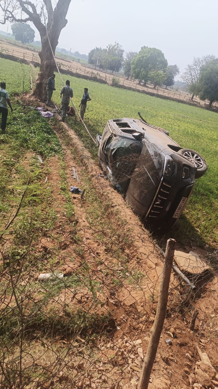 car fell in field