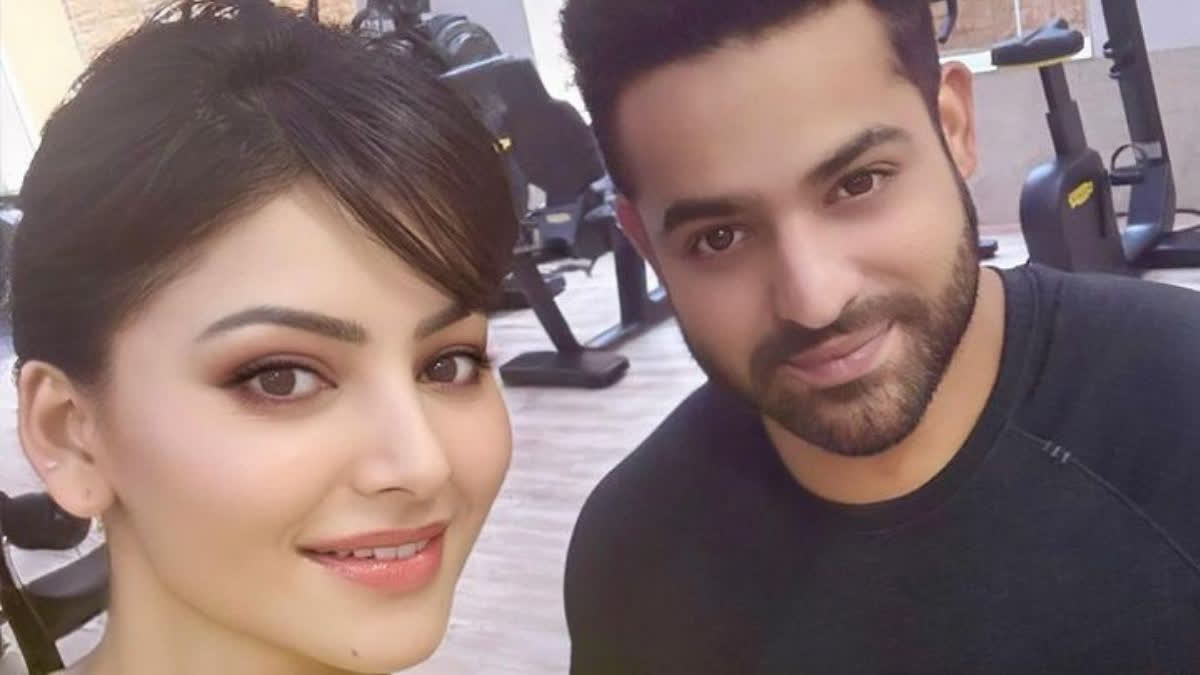 'Heavy Use of Filters': Urvashi Rautela Gets Trolled for Making Jr Ntr Unrecognisable in Gym Selfie