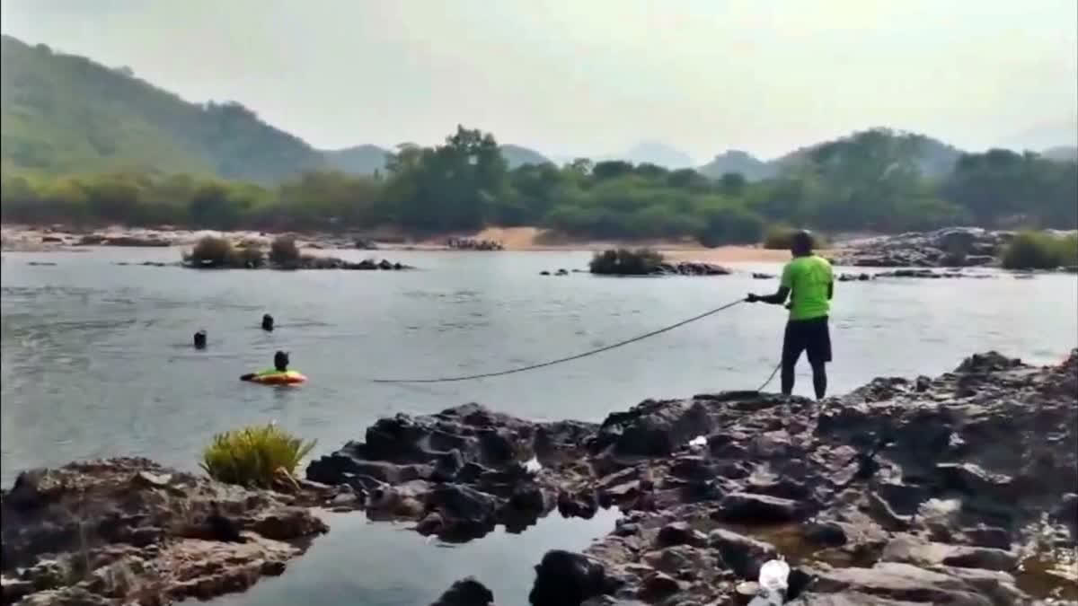 DEATH IN CAUVERY RIVER