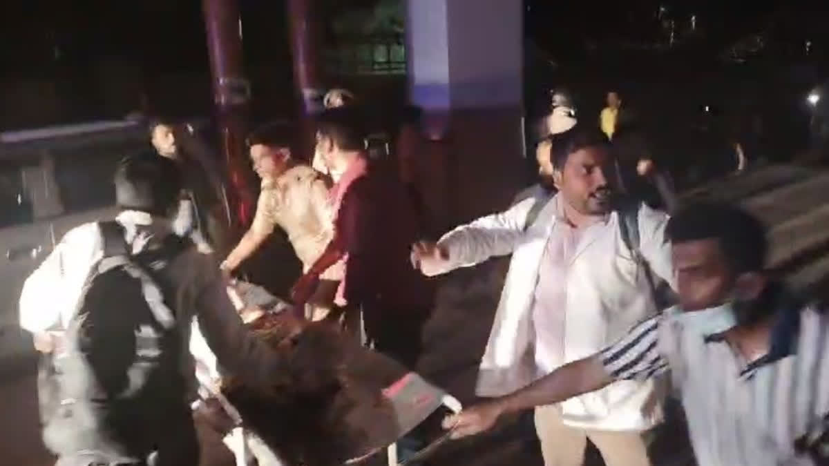 Massive fire at Lucknow's Lokbandhu Hospital, panic due to high flames