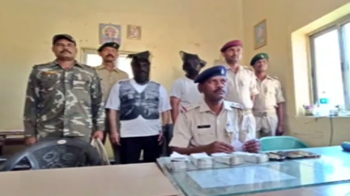 Barharwa Railway police seize fake currency