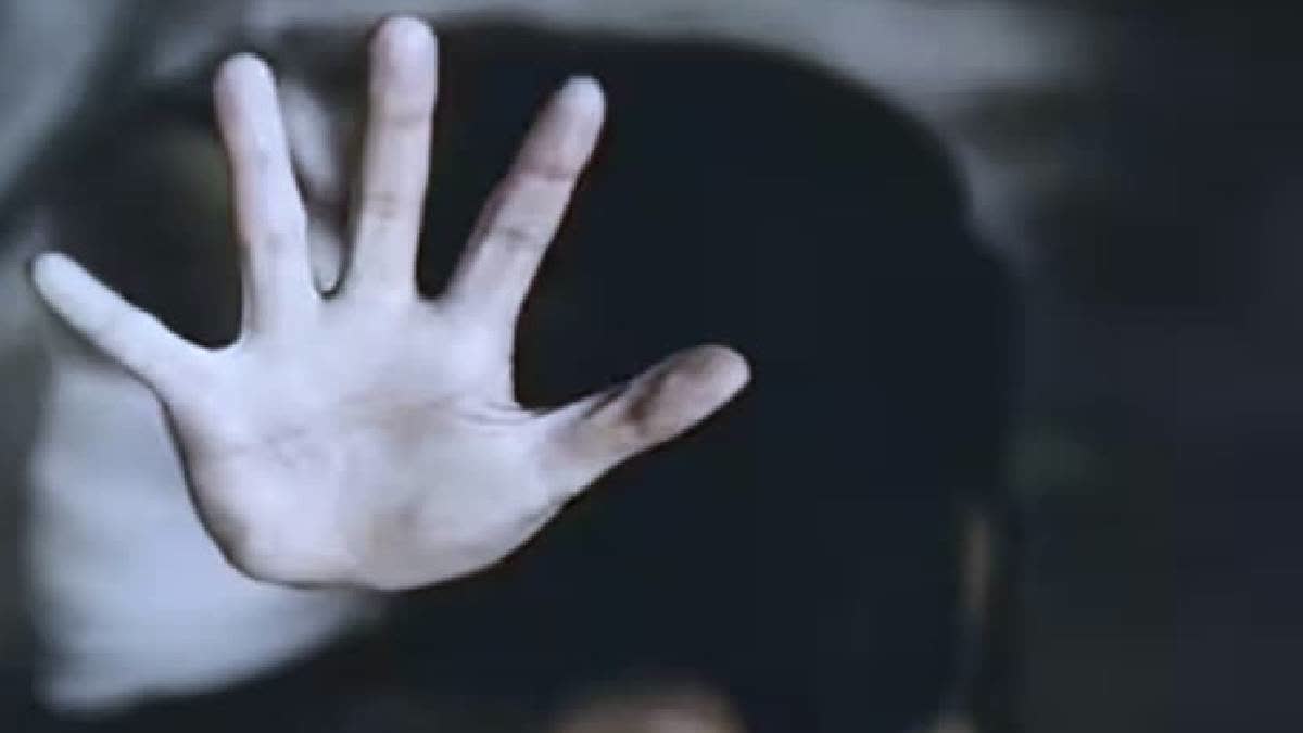Teen Boy Detained For Molesting 3-Year-Old Girl In Raipur