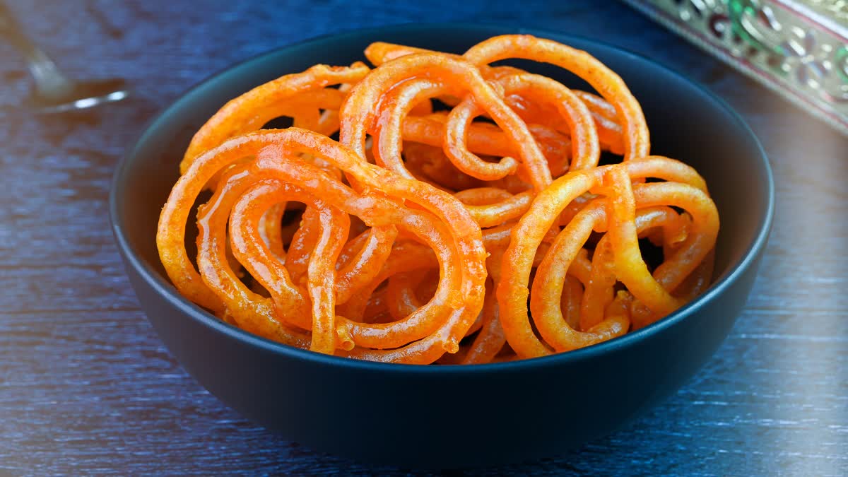 Jalebi without Maida
