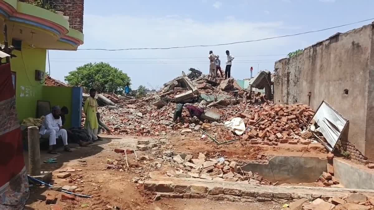 MADRASA BUILT ON GOVERNMENT LAND panna demolished