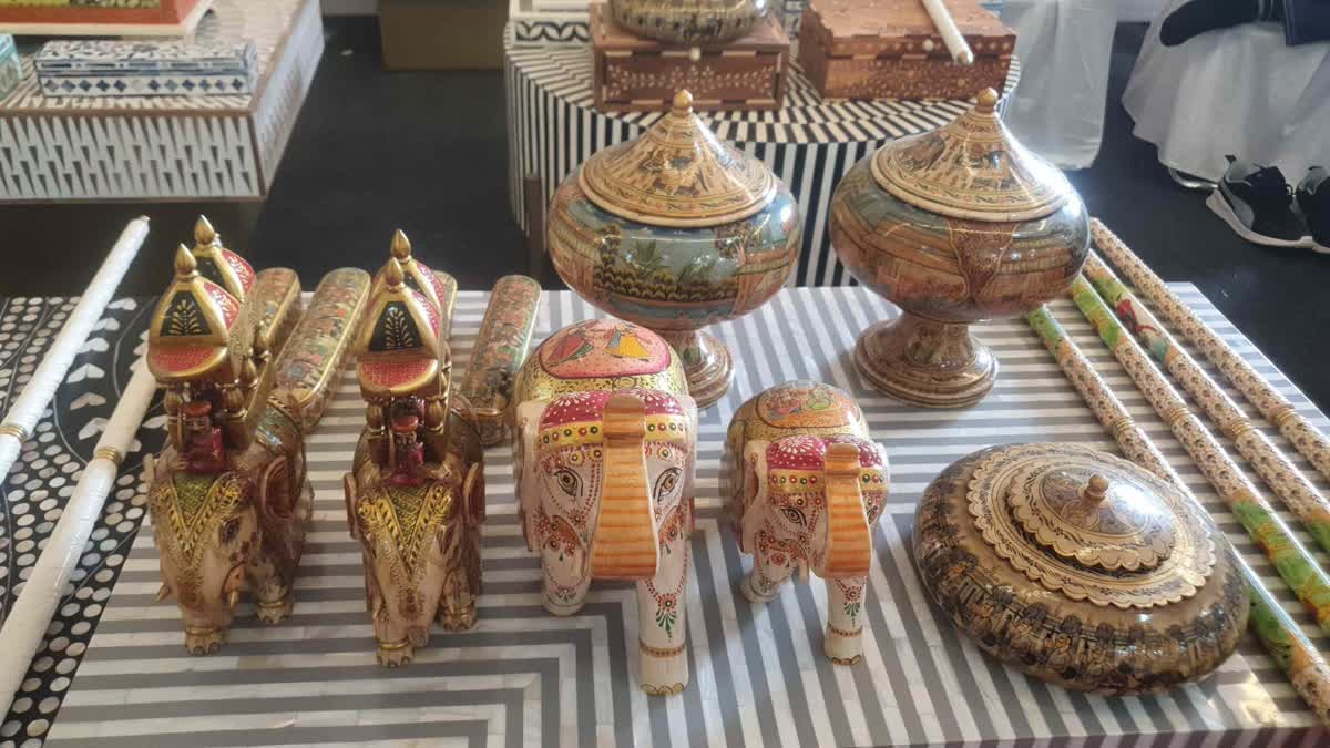 Indian handicrafts